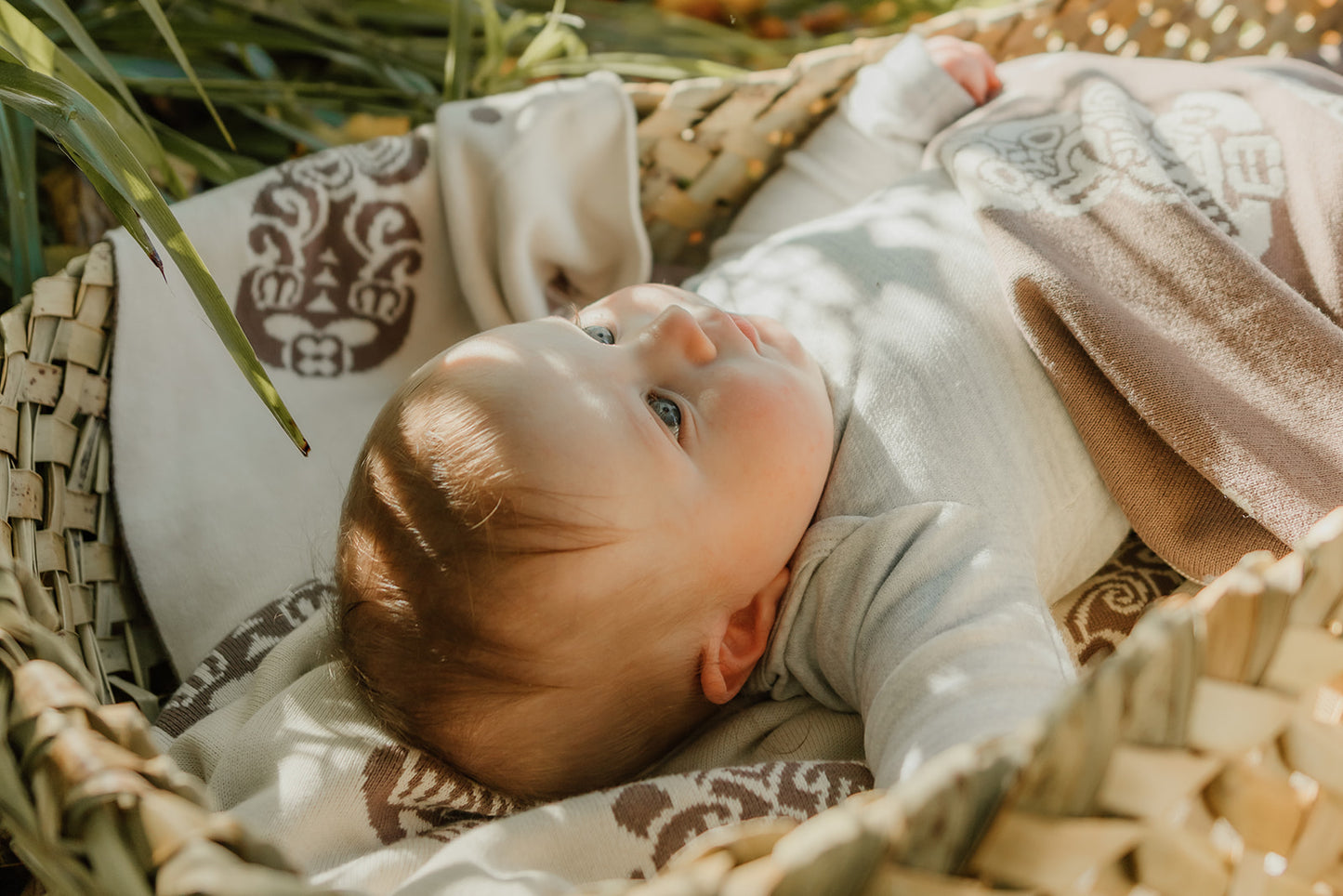 Tatau Pounamu Woven Paraikete | 100% Cotton Blanket