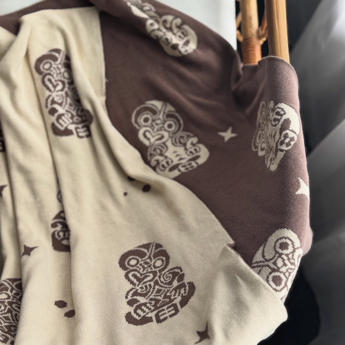 Tatau Pounamu Woven Paraikete | 100% Cotton Blanket